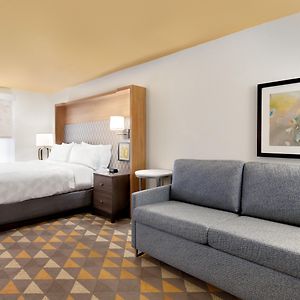 King Room Hearing Accessible